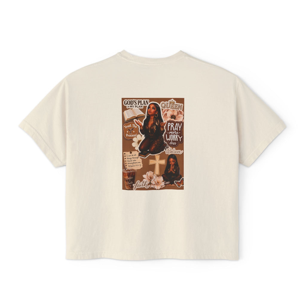 Christian Graphic Tee — Pray & Praise Women's Boxy T-Shirt