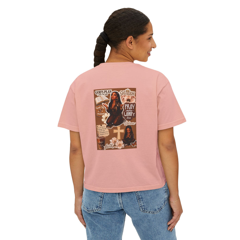 Christian Graphic Tee — Pray & Praise Women's Boxy T-Shirt