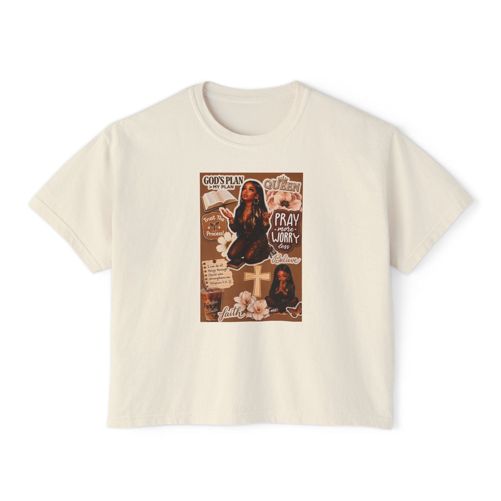 Christian Graphic Tee — Pray & Praise Women's Boxy T-Shirt