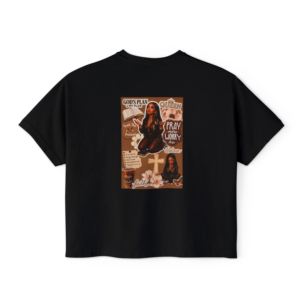 Christian Graphic Tee — Pray & Praise Women's Boxy T-Shirt