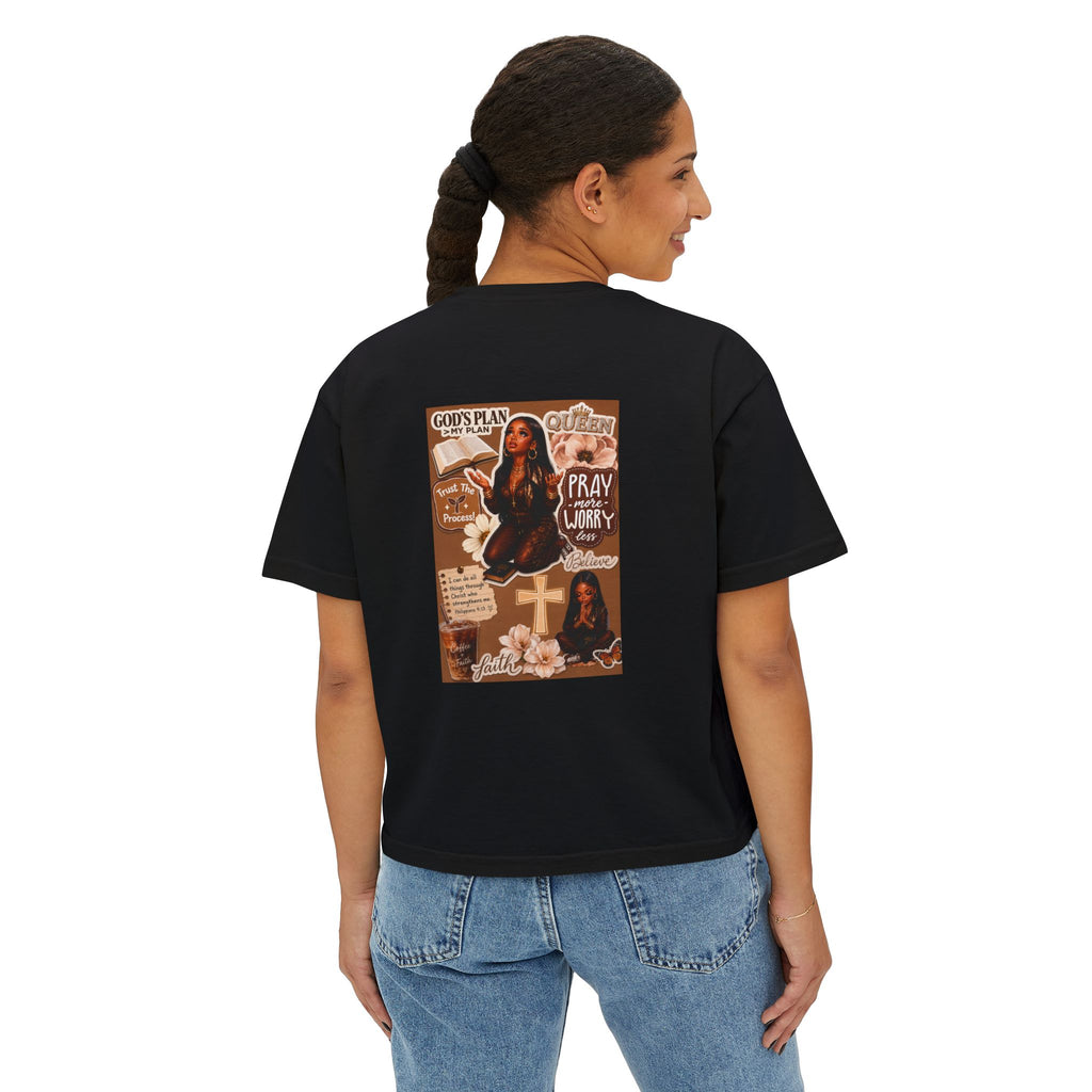 Christian Graphic Tee — Pray & Praise Women's Boxy T-Shirt